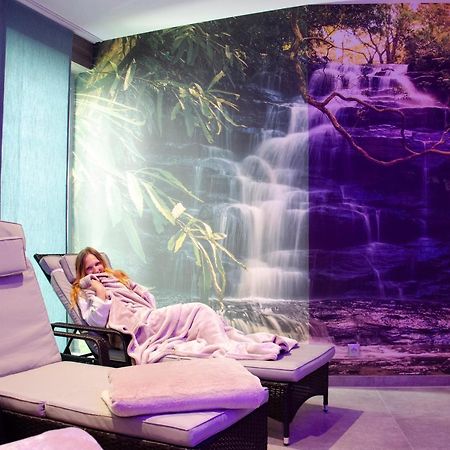 Wellness Hotel Panorama เตรนชิอาสกี เตปลิตเซ ภายนอก รูปภาพ
