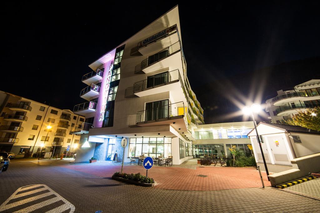 Wellness Hotel Panorama เตรนชิอาสกี เตปลิตเซ ภายนอก รูปภาพ